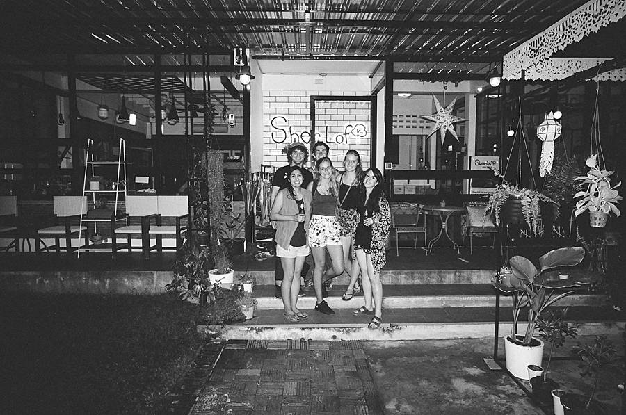 thailand-chiang-mai-hostel-contax-g2-black-and-white-film-kodak-trix