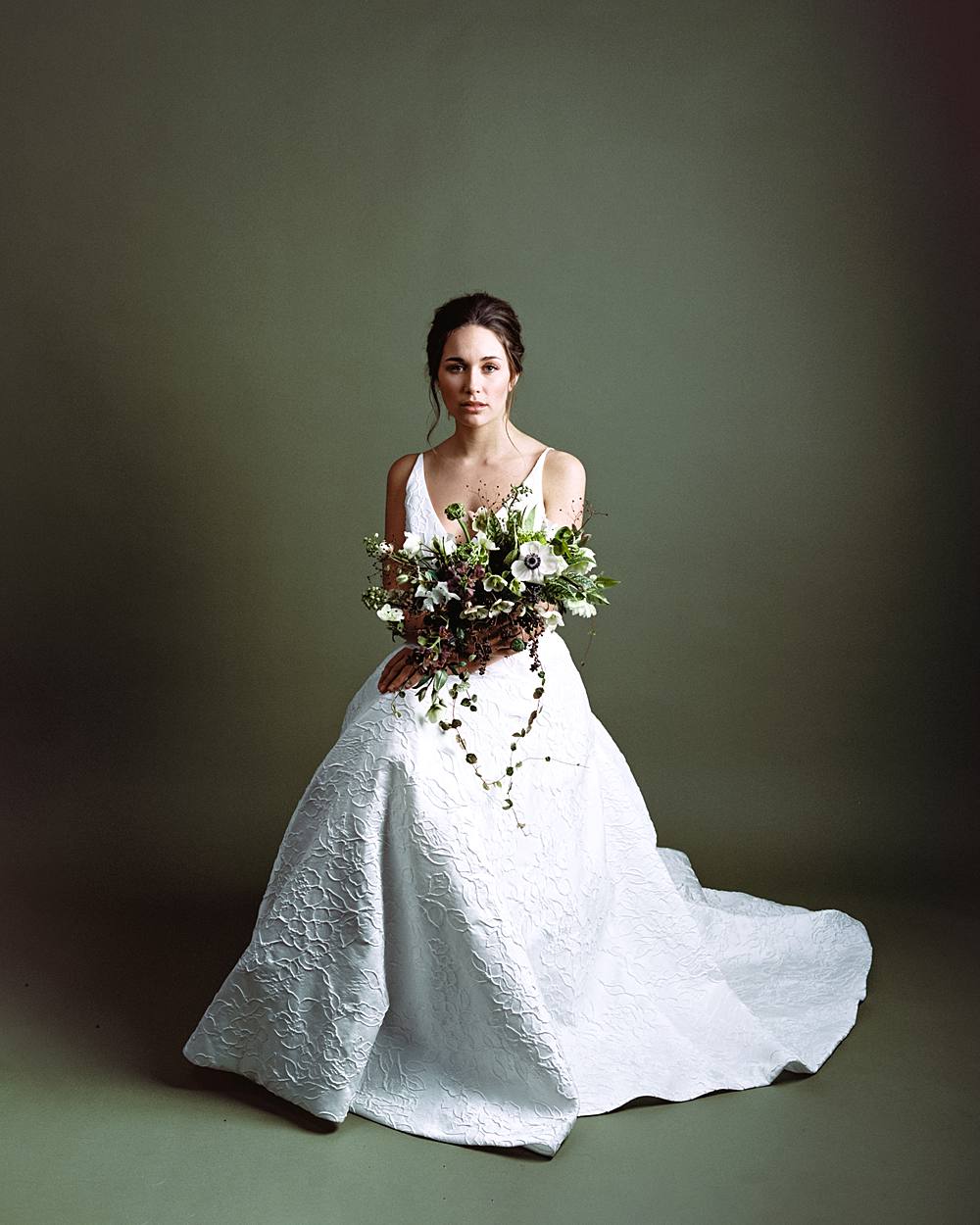 2002 charleston studio bridal portrait green seamless florals kodak portra 160 film strobes 00014_web