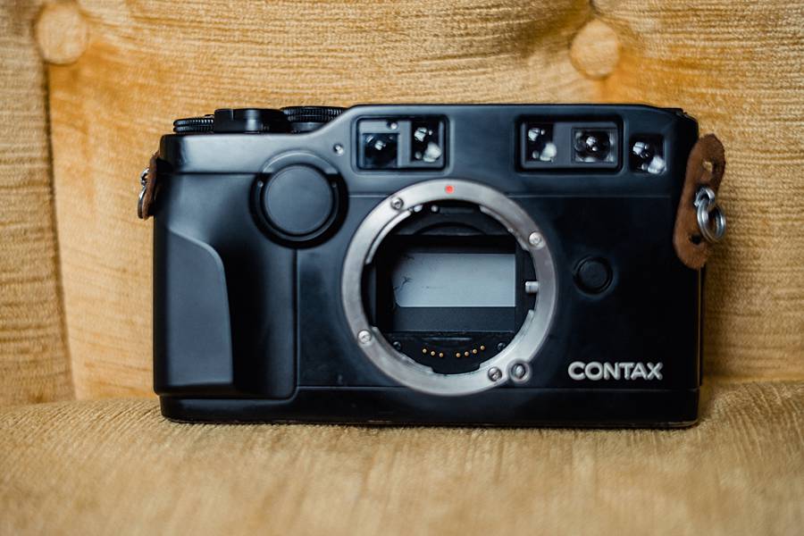 contax g2 35mm film review rangefinder camera for sale 21_web