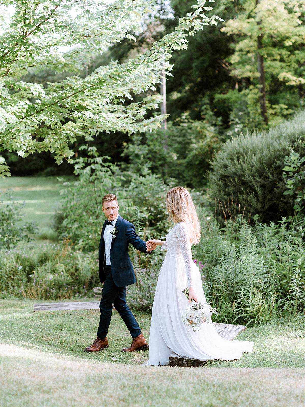 Perfect Summer Weather for a Northern Michigan Wedding at The Homestead ...