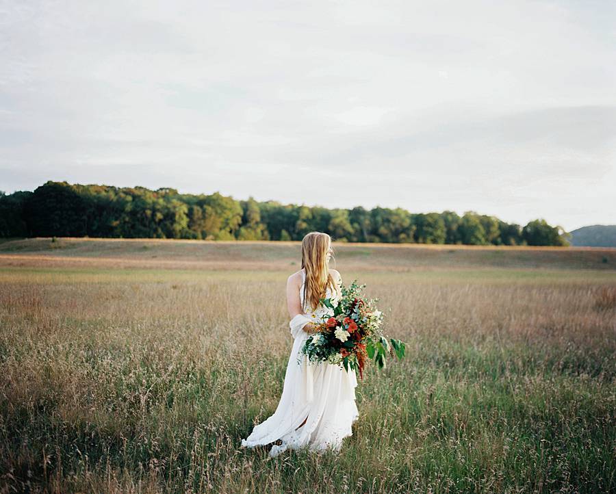 kodak-ektar-michigan-fall-lakeshore-styled-bridal-film-gf670